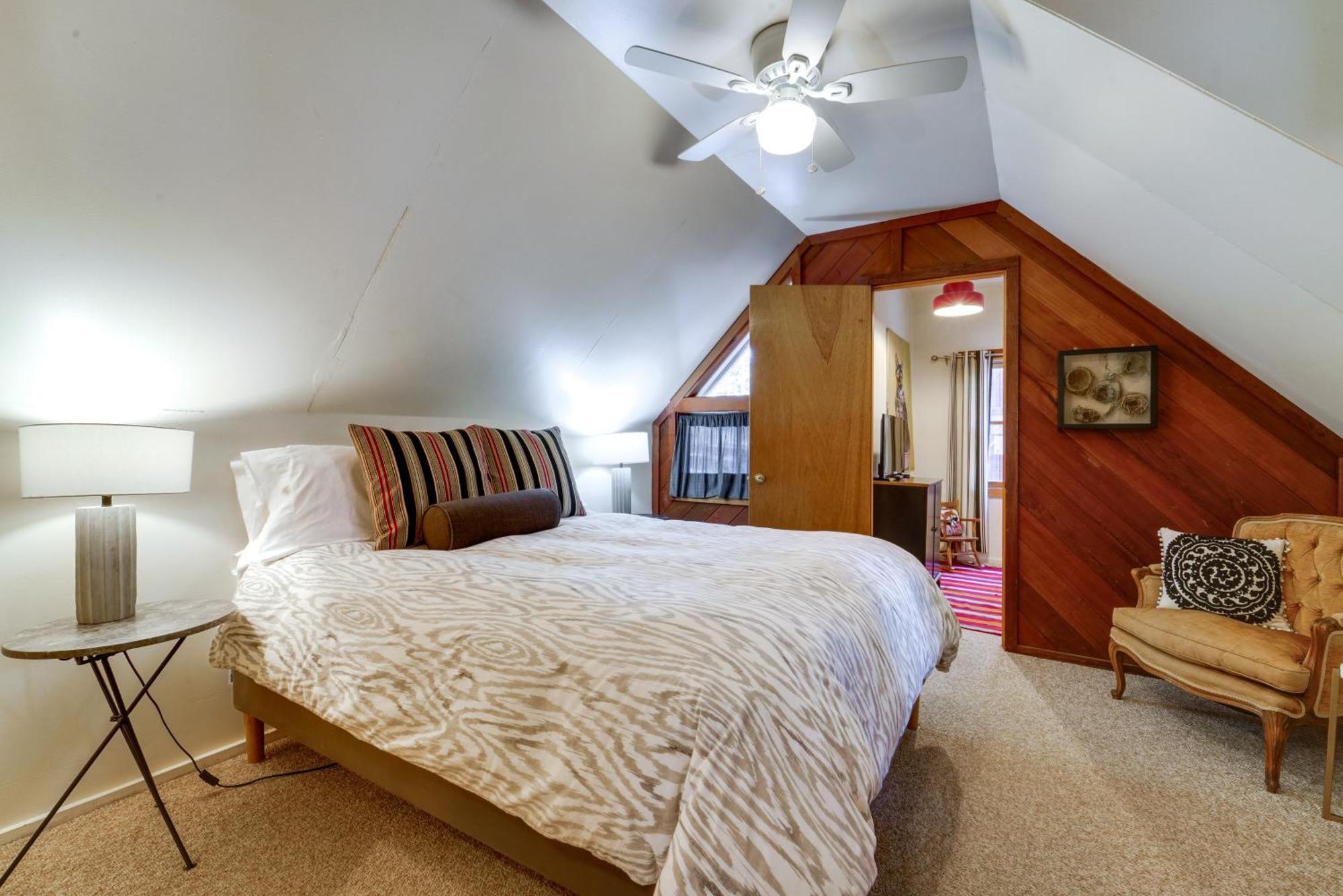 Boutique And Artsy Log Cabin In North Lake Tahoe! Kings Beach Exterior photo