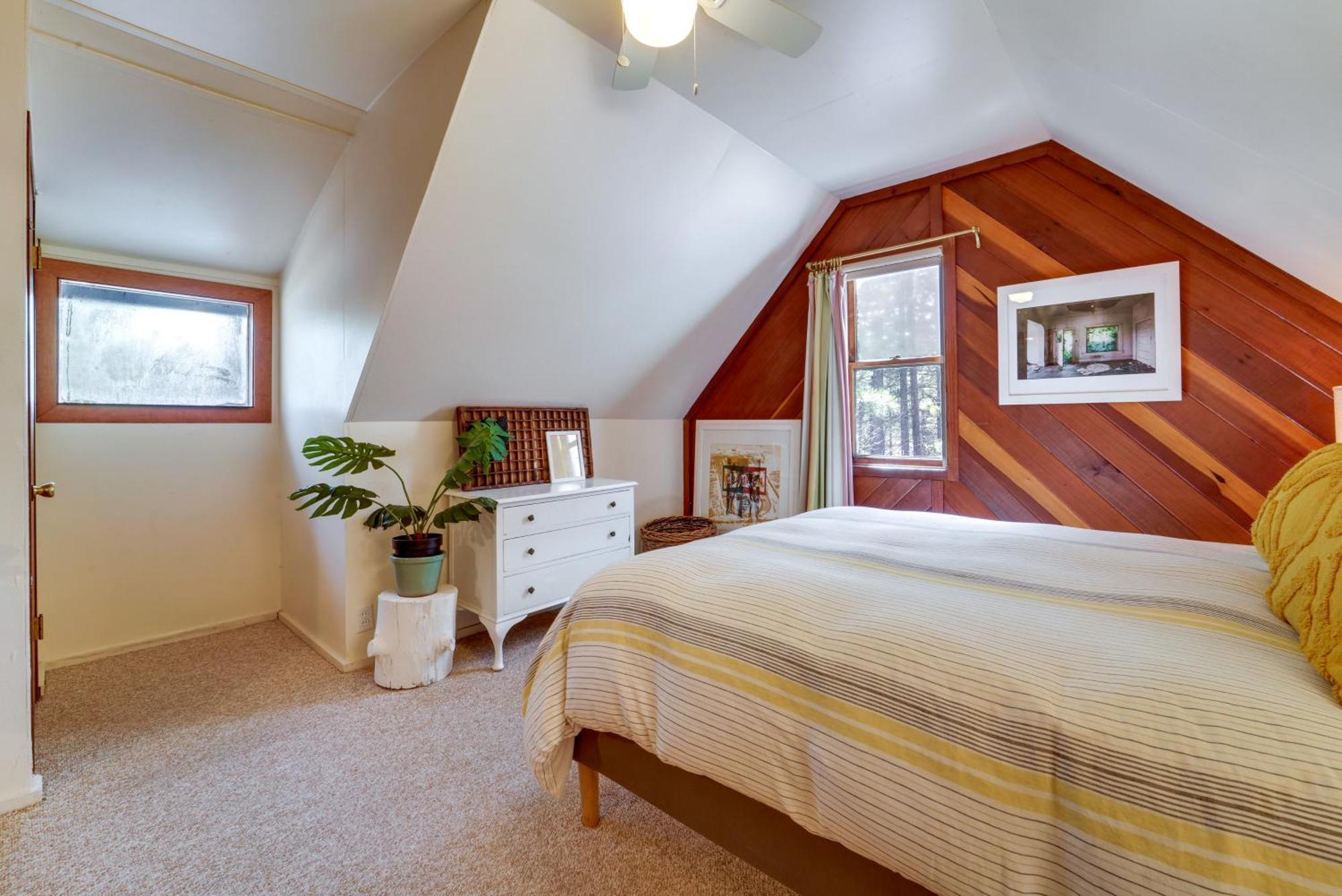 Boutique And Artsy Log Cabin In North Lake Tahoe! Kings Beach Exterior photo